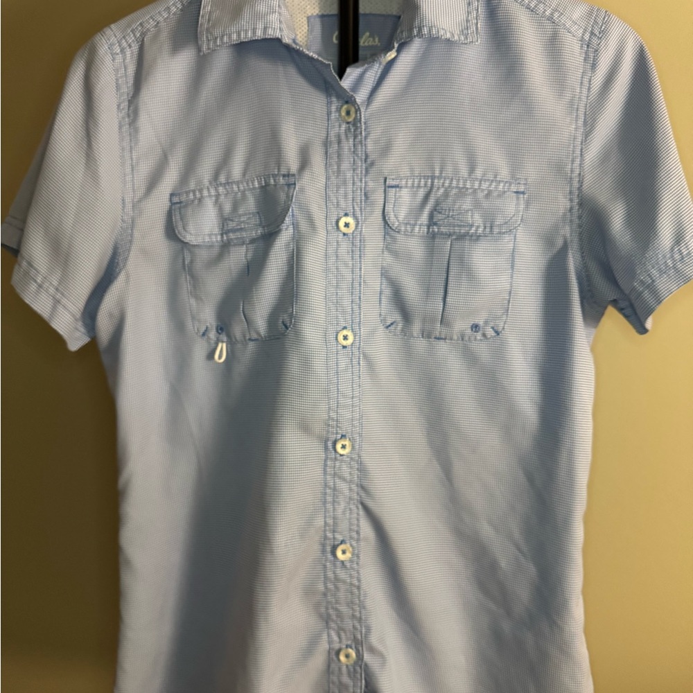 Cabela’s Men's Blue Short Sleeve Shirt
